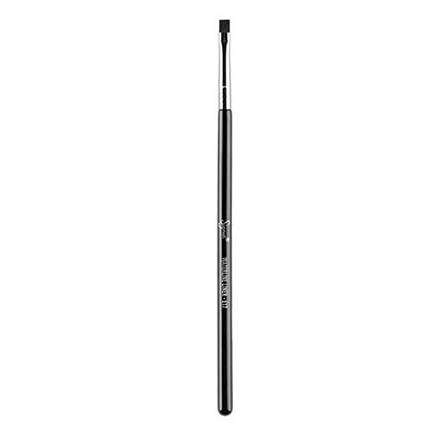 מברשת קו עיניים סיגמא - WATERLINE LINER CHROME E17