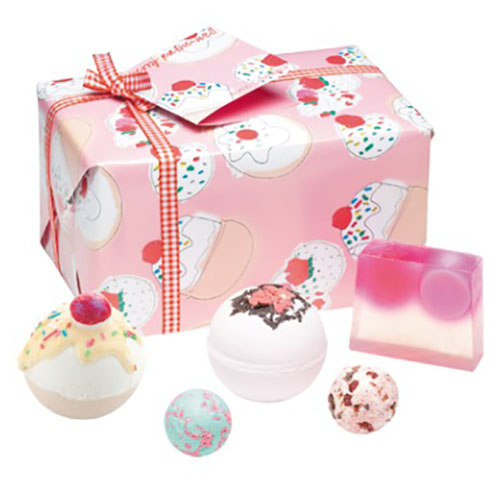 מארז אמבטיה מפנק Bomb Cosmetics Gift Pack Cherry Cookies